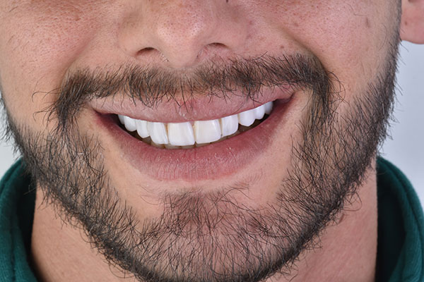 کلینیک دندانپزشکی ریرا