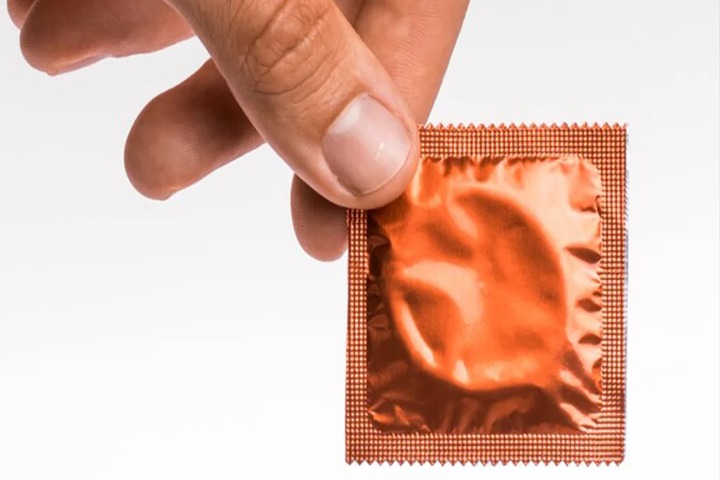 استفاده از کاندوم